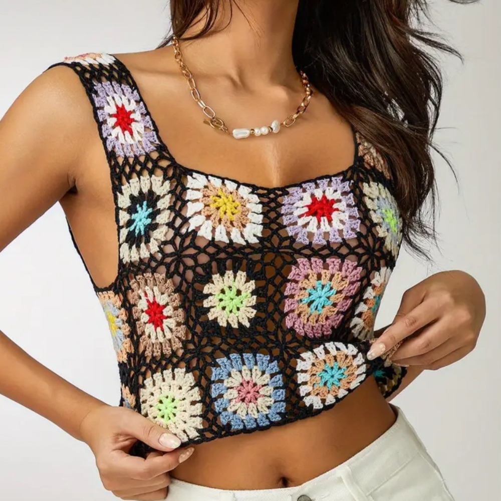 Sewn + Seen Colorful Crocheted‎ Granny Square Cropped Tank. Size Medium.